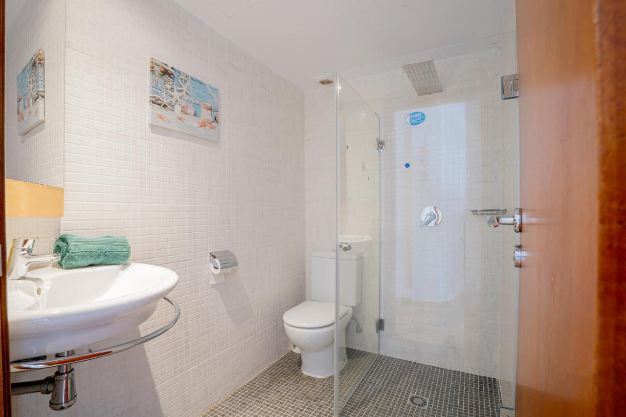 Apartamentos Turisticos Can Cunill Es Pujols Kültér fotó