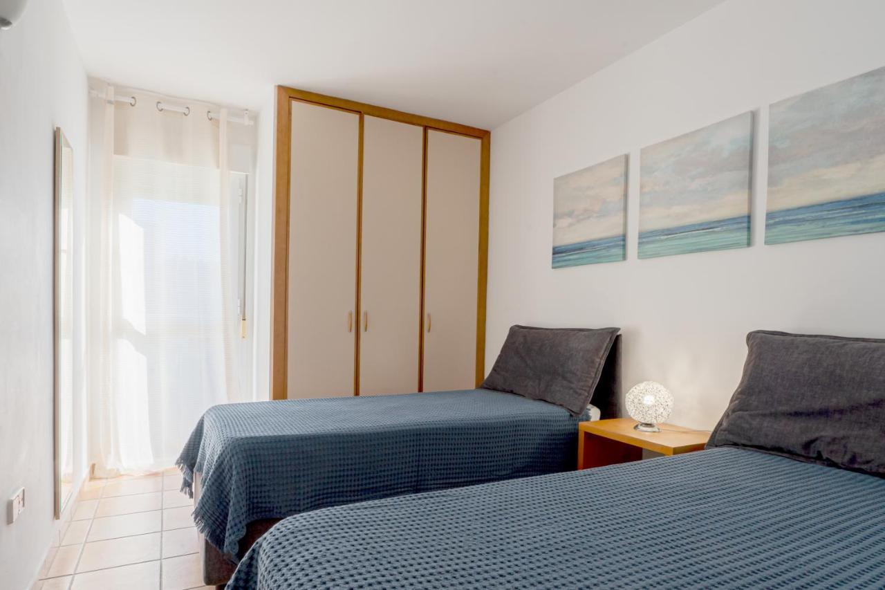 Apartamentos Turisticos Can Cunill Es Pujols Kültér fotó